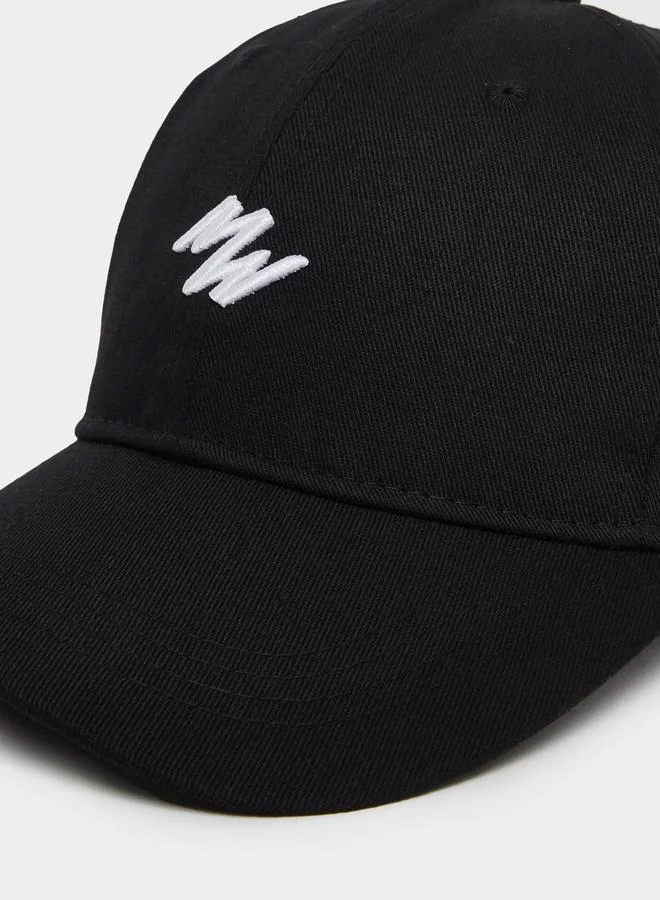 ستايلي كاب بيسبول بتفاصيل مُطرّزة